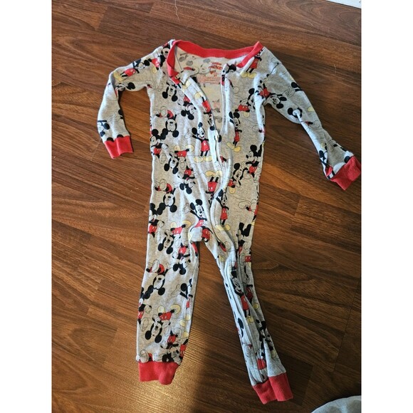 18-24m 2t Disney Mickey Mouse Toddler Clothes Bundle Lot Shirt, Pj, Romper - Picture 8 of 8